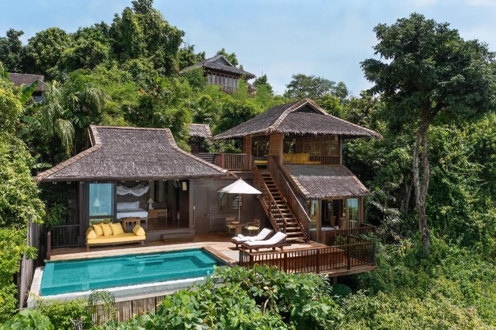 Avista Hideaway Review – Honest Luxury Stay by 21 Sensations