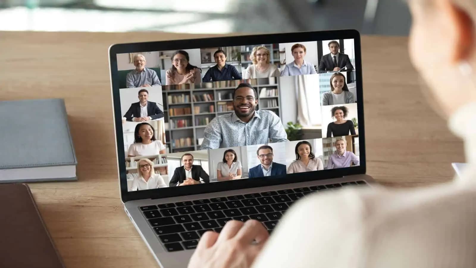 Random Video Chat Talk to Strangers Anytime Anywhere