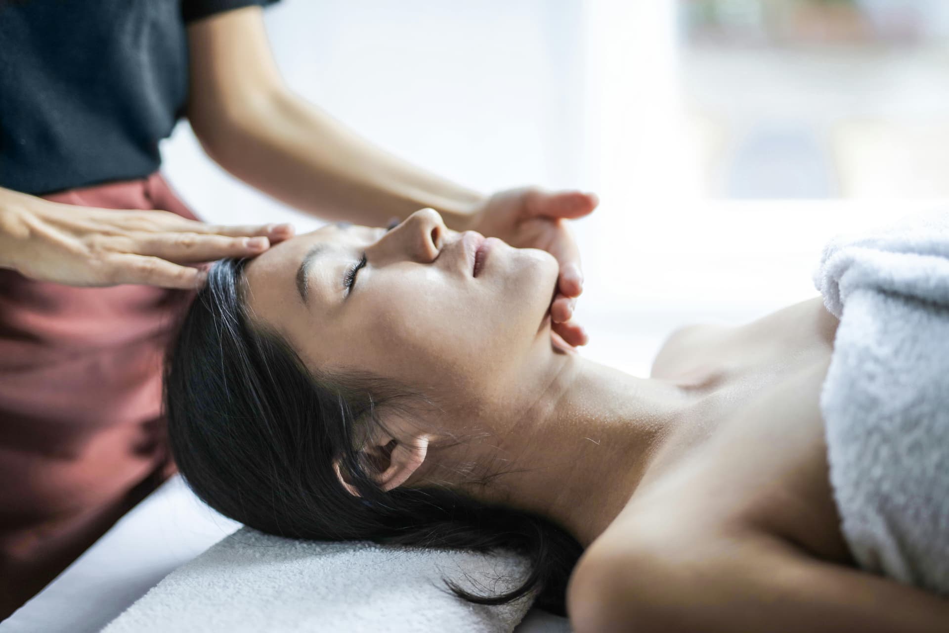 Facials honolulu: Personalized Treatments for Every Skin Type