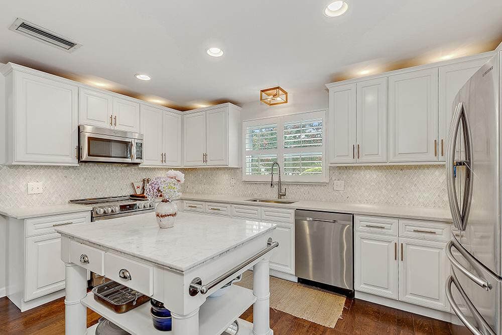 Skilled Cabinet Painters in Delaware County OH – Perfectly Painted Cabinets