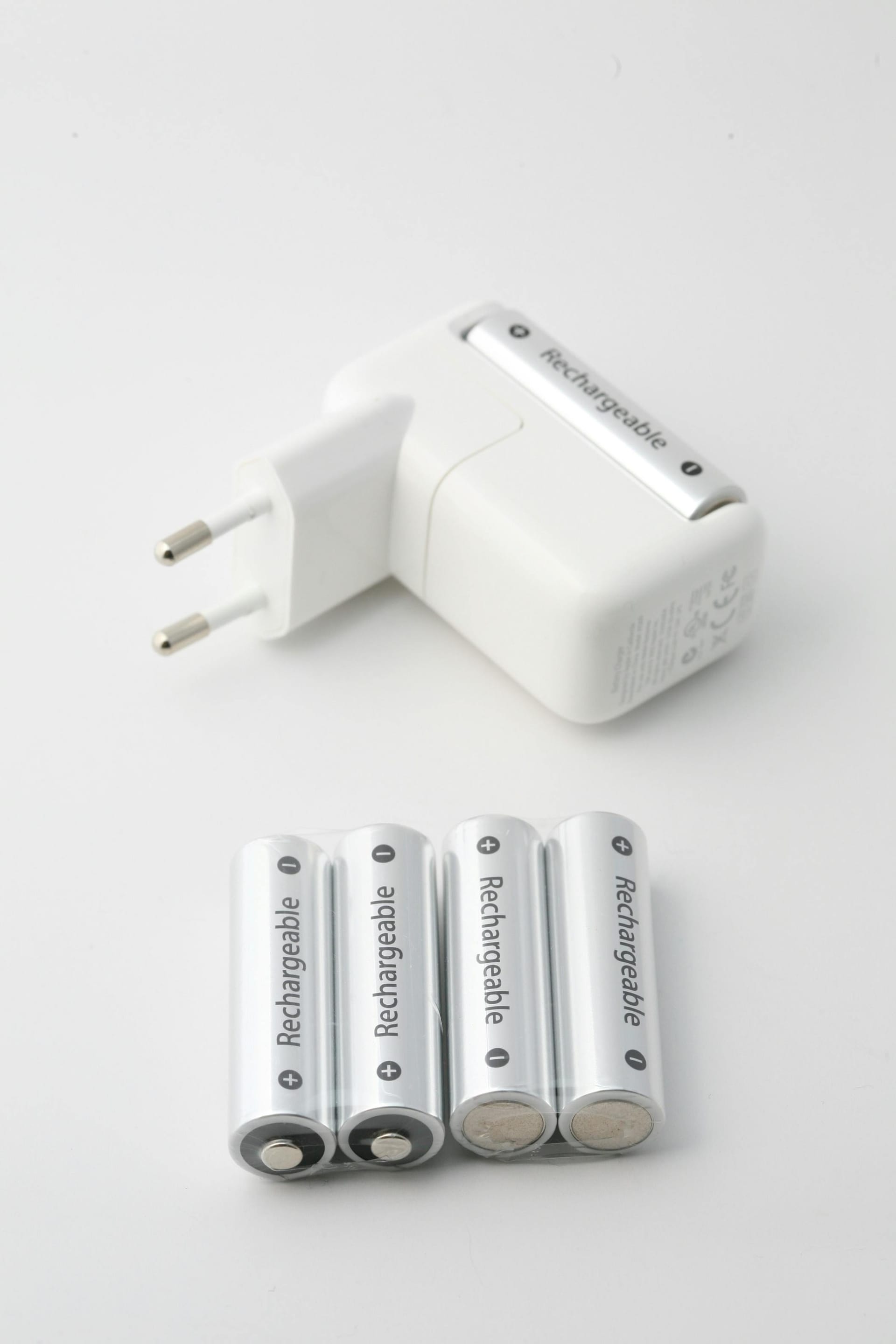 How Wholesale Lithium Batteries Support Cold-Weather Performance