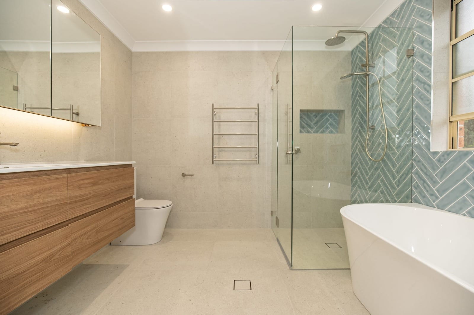 Semi-Frameless Shower Screen Designed for Durability