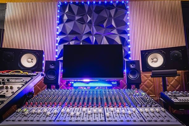 Lost Boy Entertainment: Full-Service Music Promotion Company for Music Professionals