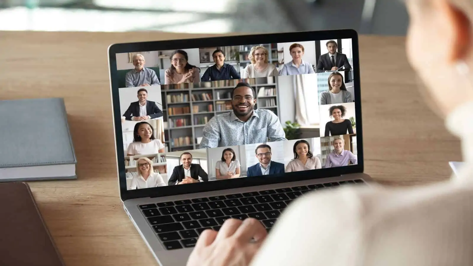 Random Video Chat Talk to Strangers Anytime Anywhere