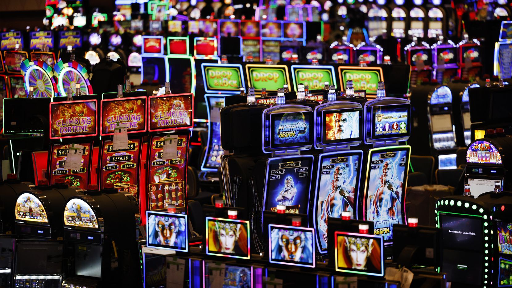 BIRUTOTO: Solusi Tepat untuk Penggemar Slot dan Togel
