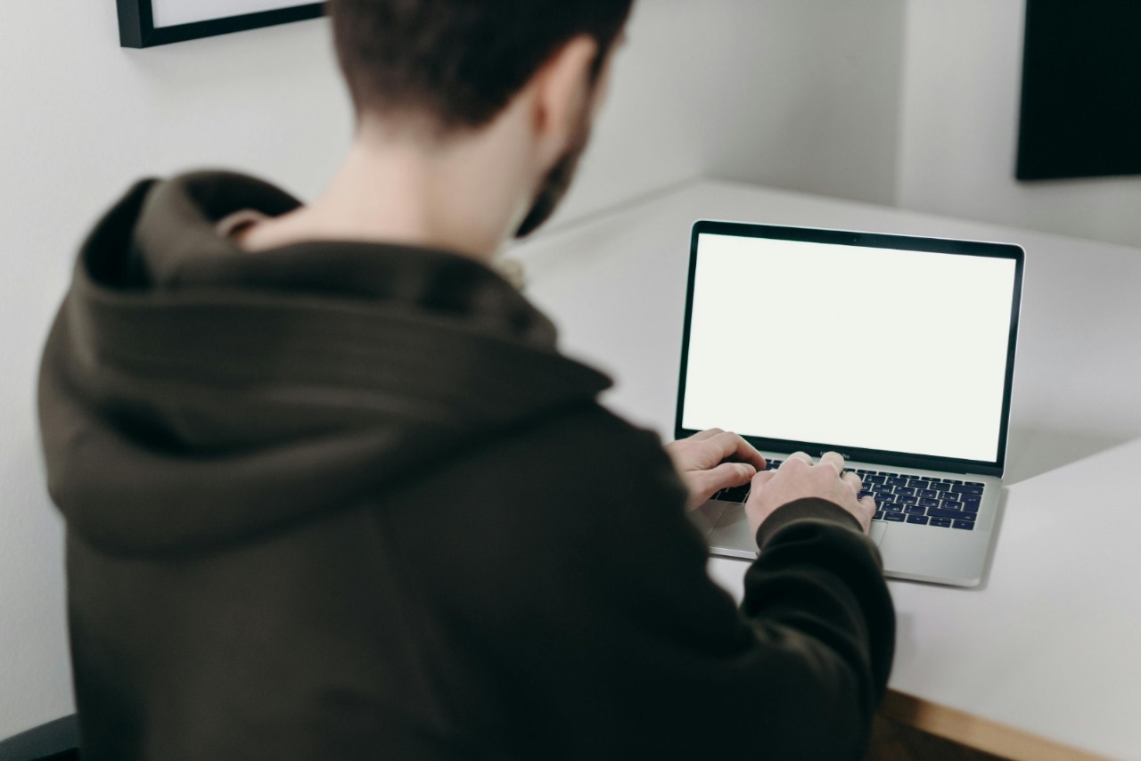 HOW EXPERT NURSING COURSEWORK WRITERS CAN HELP YOU SUCCEED