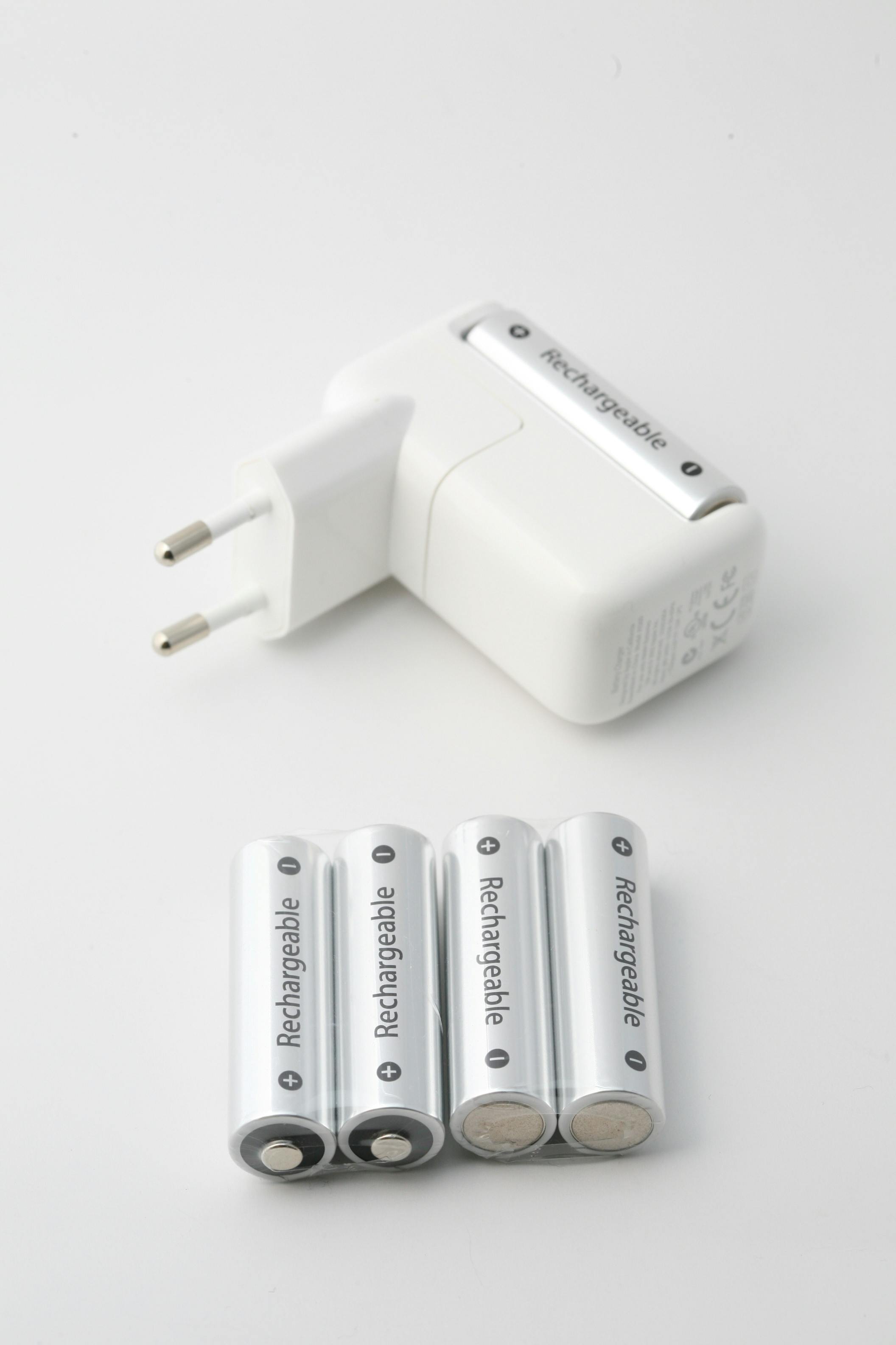 How Wholesale Lithium Batteries Support Cold-Weather Performance
